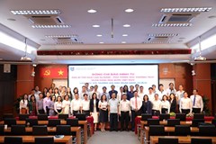 Lãnh đạo Ngân hàng Nhà nước Việt Nam làm việc với Ban lãnh đạo, cán bộ chủ chốt Trường Đại học Ngân hàng TP. Hồ Chí Minh 