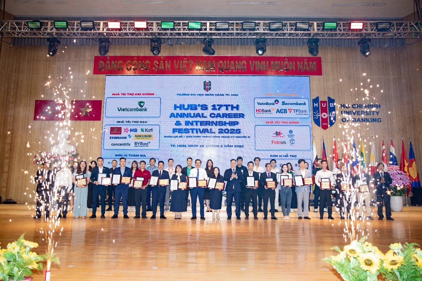 HUB kết nối