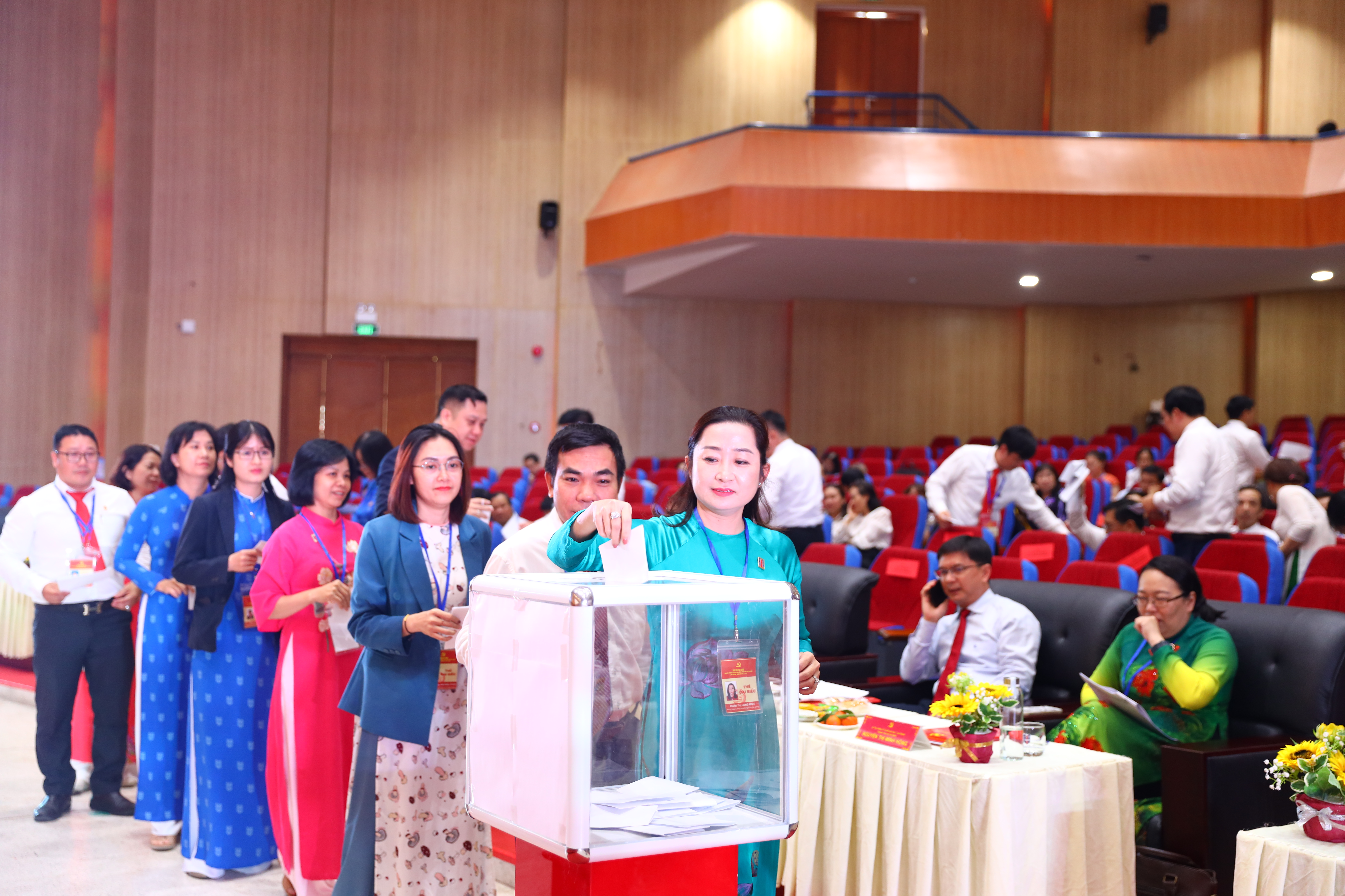 Đại hội tiến hành Bầu Ban chấp hành Đảng uỷ nhiệm kỳ 2025-2030