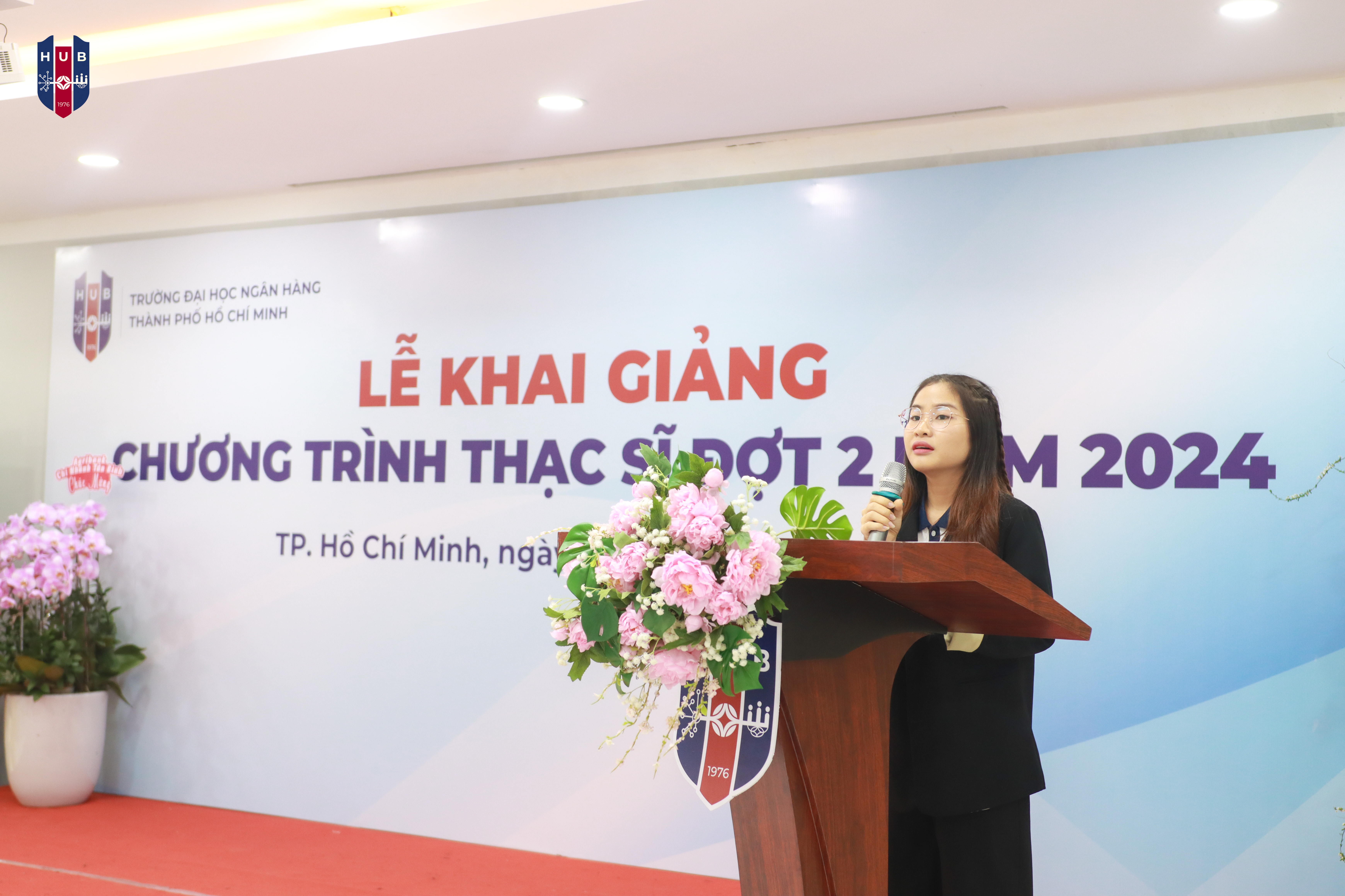 Tân học viên phát biểu