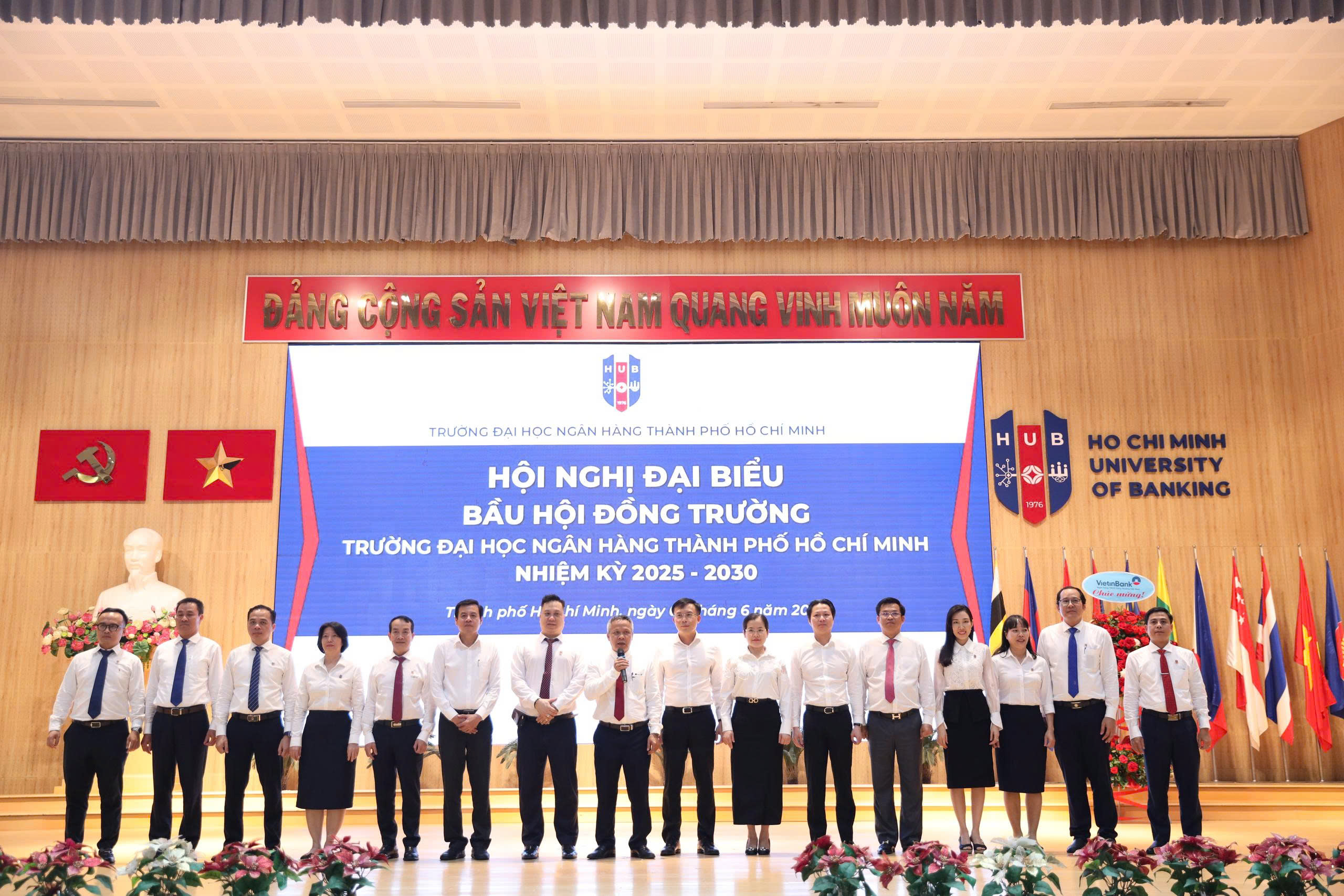 Hội đồng trường- Trường Đại học Ngân hàng Tp. Hồ Chí Minh, Nhiệm kỳ 2025-2023