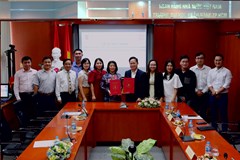 Lễ kí kết hợp tác MOU Trường Đại học Ngân hàng TPHCM với Công ty Cổ phần Dịch vụ Di Động Trực Tuyến